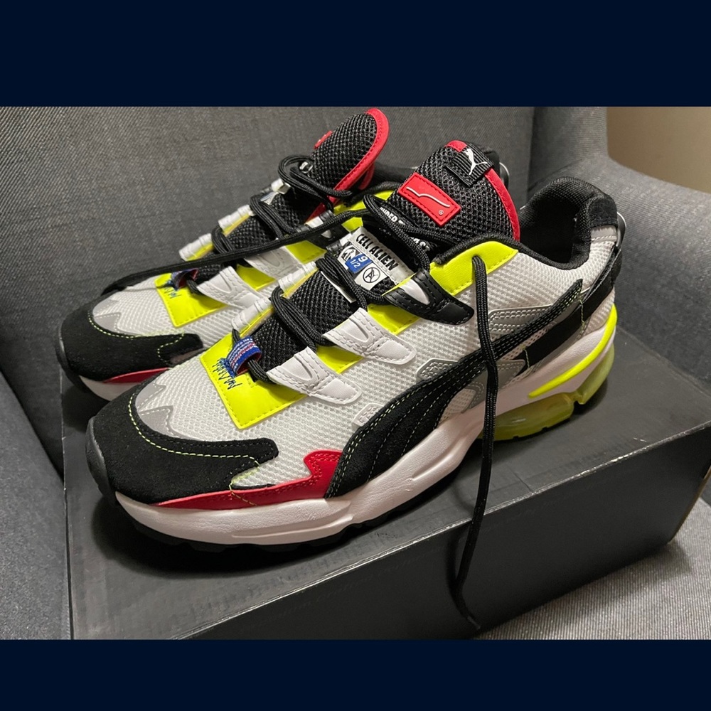 Puma cell alien og